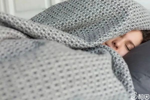 如何治疗借卵做生子供卵试管取卵后的卵巢过渡刺激综合征？
